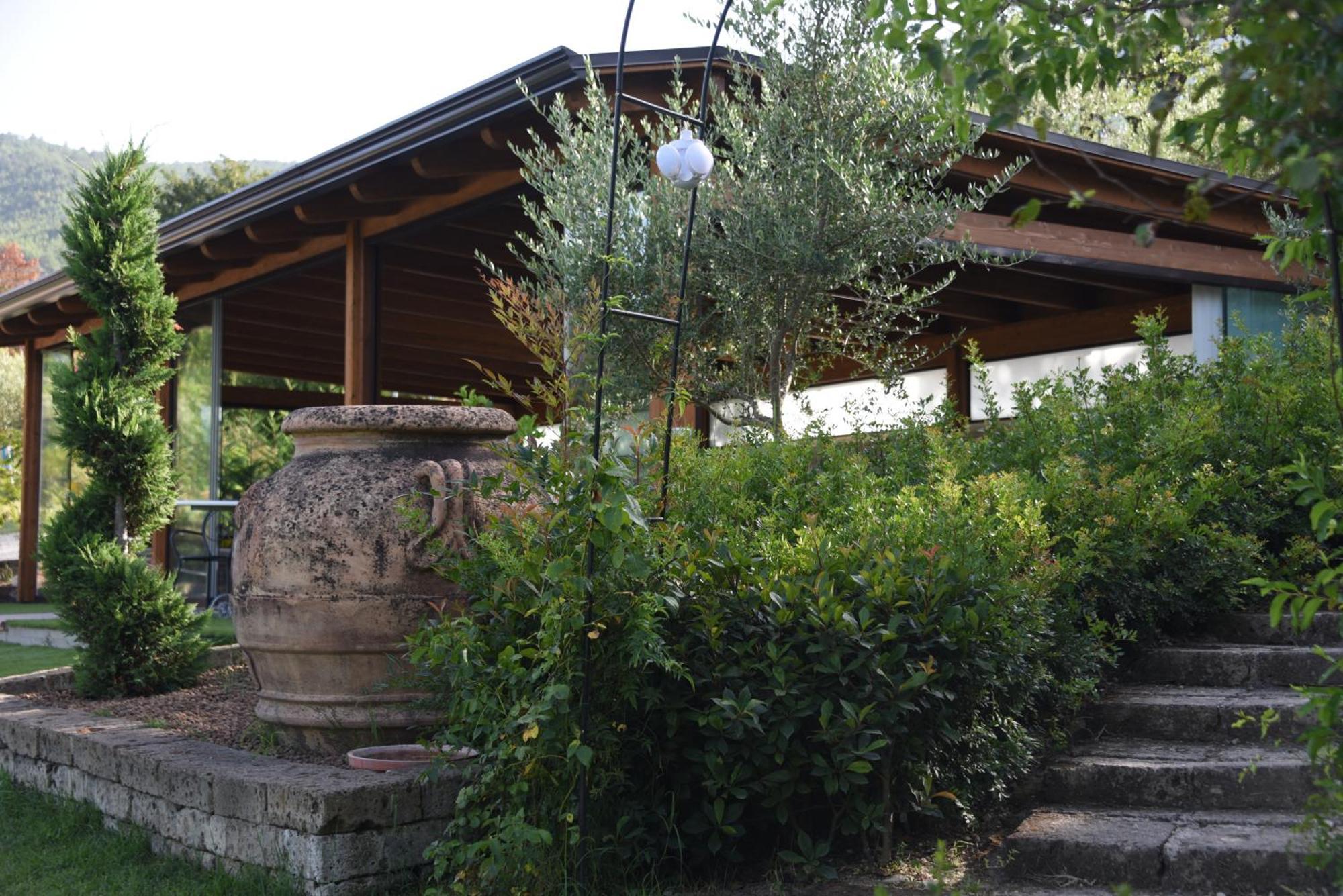 Bed and Breakfast Bosco D'Olmi Country House Sant'Andrea del Garigliano Exterior foto